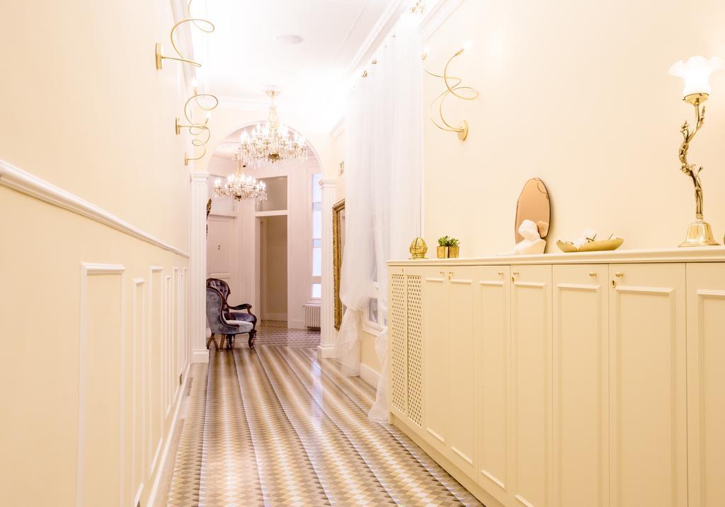 Nocleg ze śniadaniem Anakena House 3*