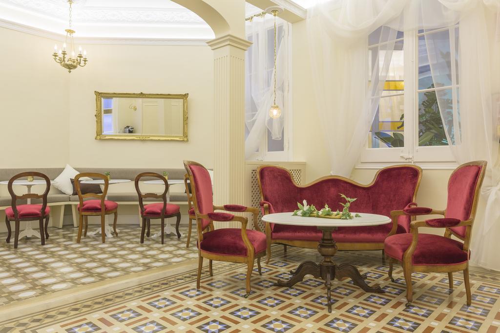 Anakena House Nocleg ze śniadaniem